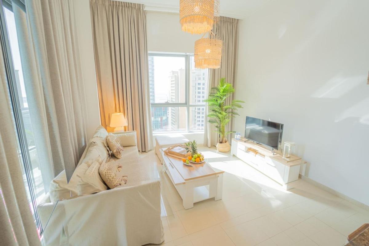 Aws Holiday Homes - Prime Apartment Near The Beach Dubai Buitenkant foto